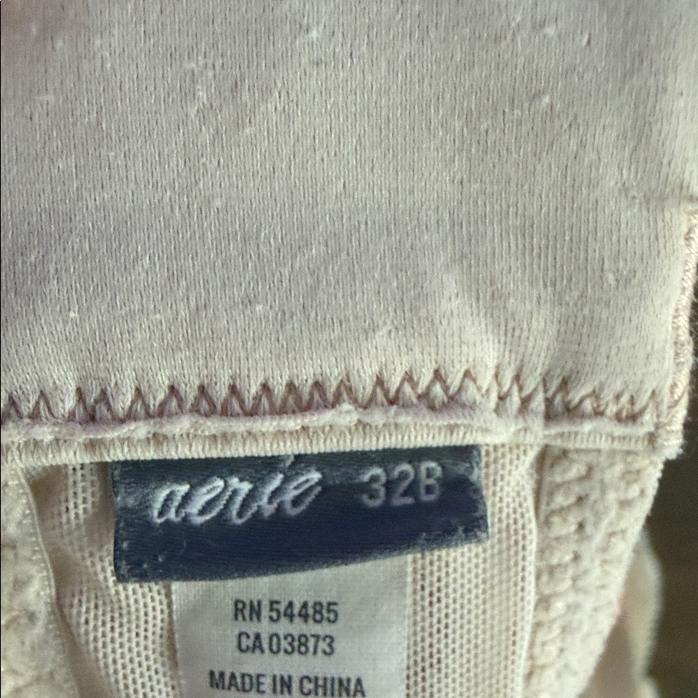 Aerie Lace Trim Bra in Peach and White - Picture 2 of 3